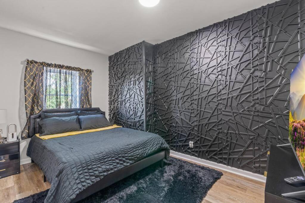 Gold Rush Apartment